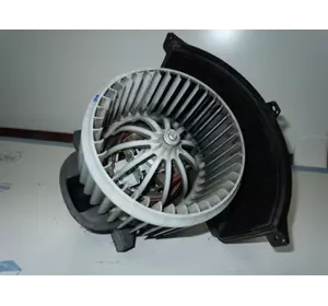 Вентилятор печки Volkswagen  Touareg