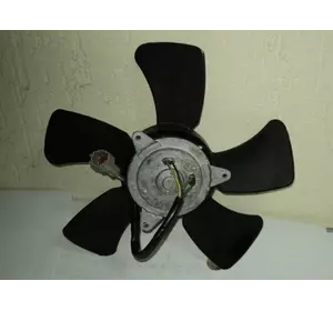 Вентилятор радиатора Nissan Maxima